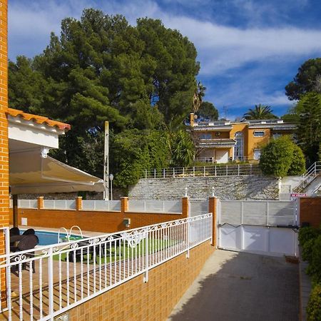 Villa Pluma Planet Costa Dorada - Only Families 萨洛 外观 照片